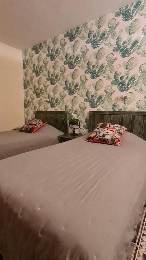 לינה וארוחת בוקר Lamagdelaine La Casa Color מראה חיצוני תמונה